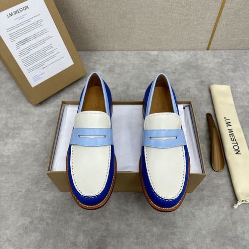 J.M.Weston Classic Oxford Shoes With Elegant Design