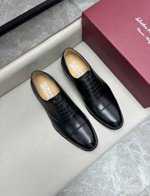 Ferragamo Business Dress Shoes Cowhide Leather Sole