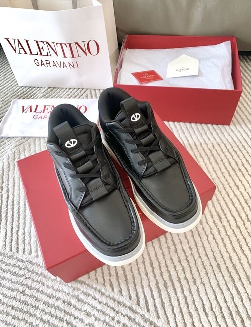 Valentino Runboot Leather Casual Sneakers