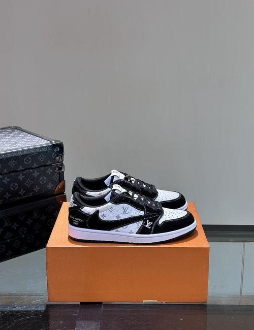 Louis Vuitton LV Canvas Leather Casual Sneakers Rubber Sole