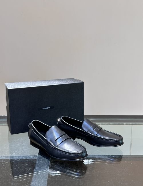 Dolce & Gabbana DG High-End Dress Shoes With Unique Design