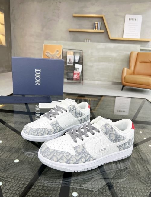 Louis Vuitton LV Cowhide Mesh Sneakers With Sole