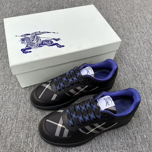Burberry Diagonal Check Terrace Sneakers With Rubber Sole