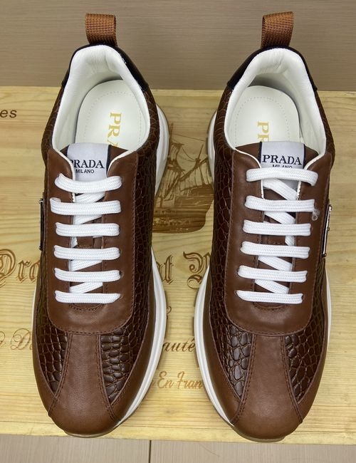 Prada Sneakers Cowhide Upper Rubber Sole Embossed Logo