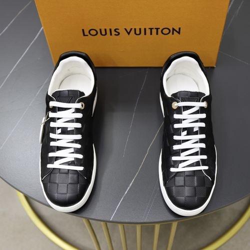 Louis Vuitton LV Top Grade Leather Casual Sneakers