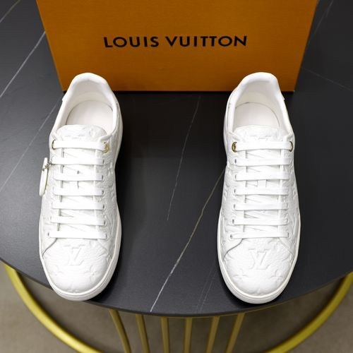 Louis Vuitton LV Top Grade Leather Casual Sneakers