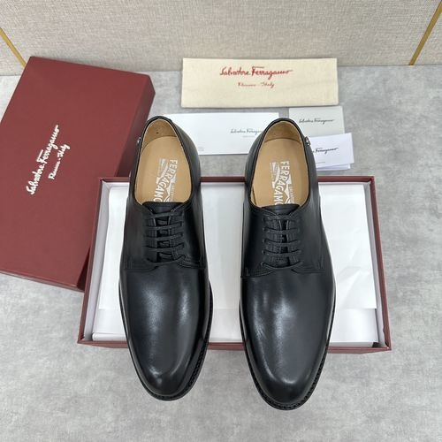 Ferragamo Oxford Shoes With Horsebit Detail