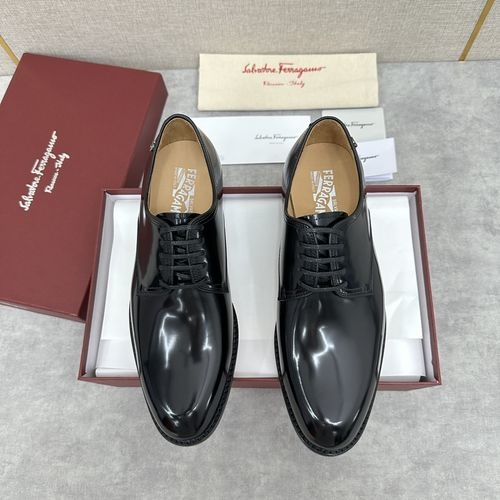 Ferragamo Oxford Shoes With Horsebit Detail