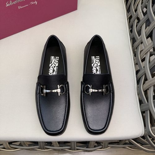 Ferragamo Gancini Buckle Moccasin Shoes