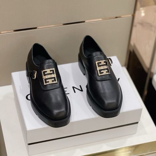 Givenchy GVC-SQUARED Square Toe Leather Loafers