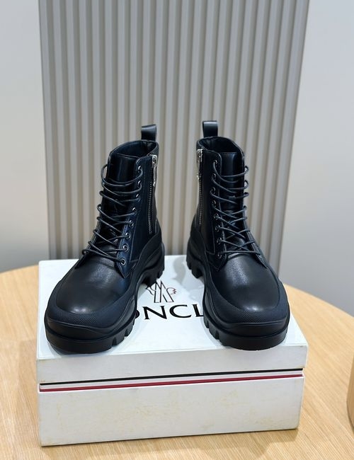 Moncler Suede Cowhide Hiking Boots With Durable Upper