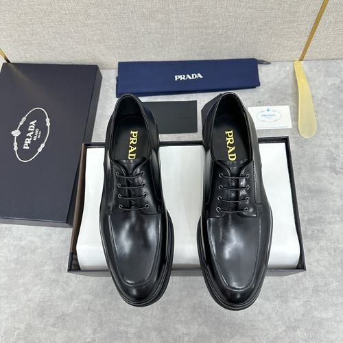 Prada Polished Leather Lace-Up Oxford Shoes