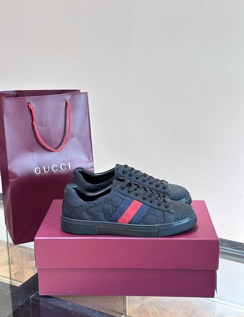Gucci Ace Low-top Sneakers With Rubber Outsole