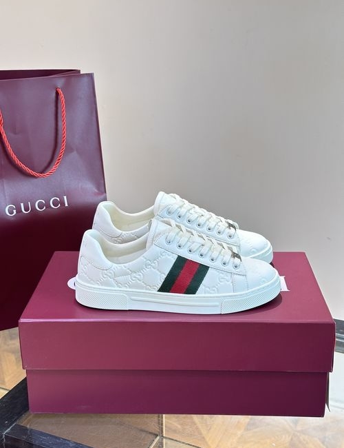 Gucci Ace Low-top Sneakers With Rubber Outsole