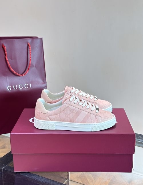 Gucci Ace Low-top Sneakers With Rubber Outsole