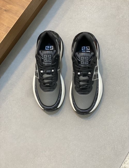 Givenchy GIV 1 Thick Sole Casual Sneakers