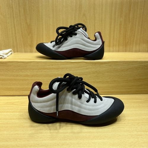 McQueen Matte Leather Casual Sneakers