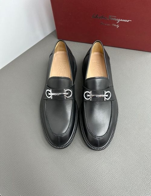 Ferragamo Cowhide Leather Dress Shoes