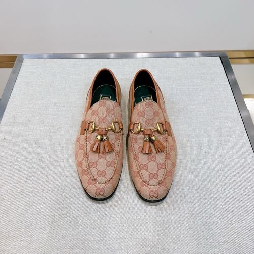 Gucci Double G Buckle Loafers Cow Leather Upper