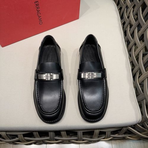 Ferragamo Cowhide Business Casual Shoes