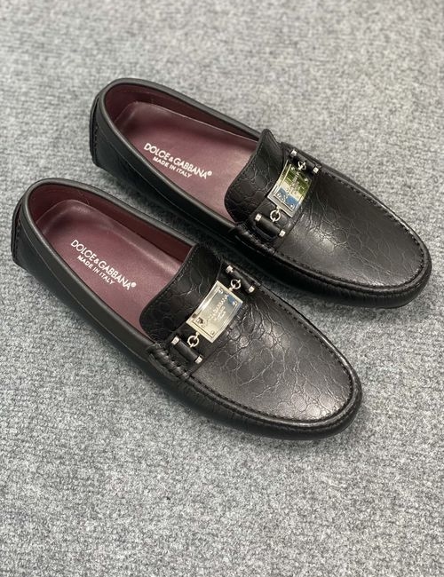 Dolce & Gabbana DG Leather Casual Loafers With Rubber Sole
