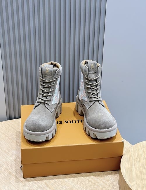 Louis Vuitton LV Checker Flat Boots With Suede Shearling Lining