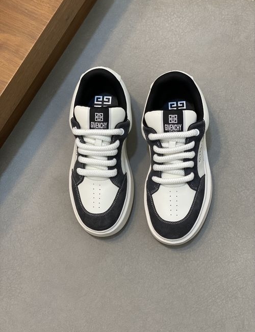 Givenchy Versatile Leather Runway Sneakers