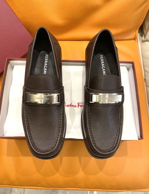 Ferragamo Business Casual Leather Loafers