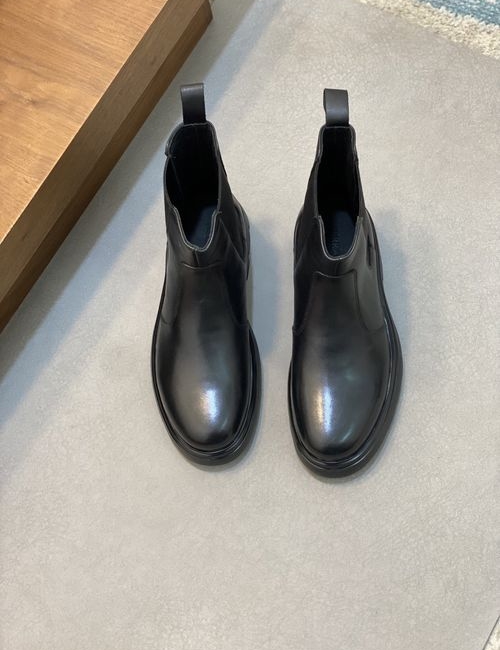 Ferragamo High-top Boots With Cowhide Upper