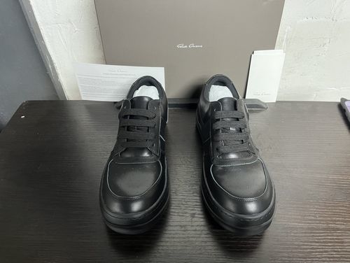 Rick Owens Big Triangle Casual Leather Sneakers