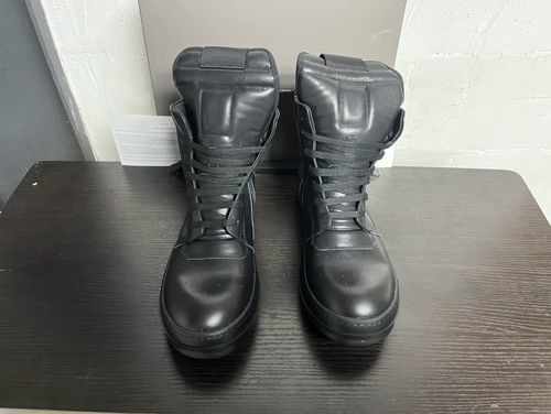 Rick Owens Inverted Triangle Calfskin Casual Shoes