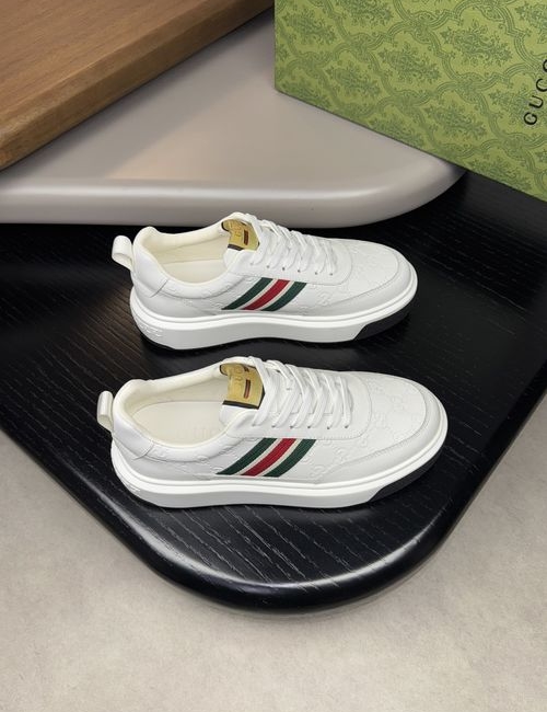 Gucci Premium Casual Sneakers With Brand Webbing