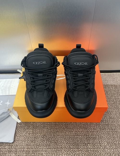 Christian Dior CD Levi s Hamilton Joint Series Sneakers