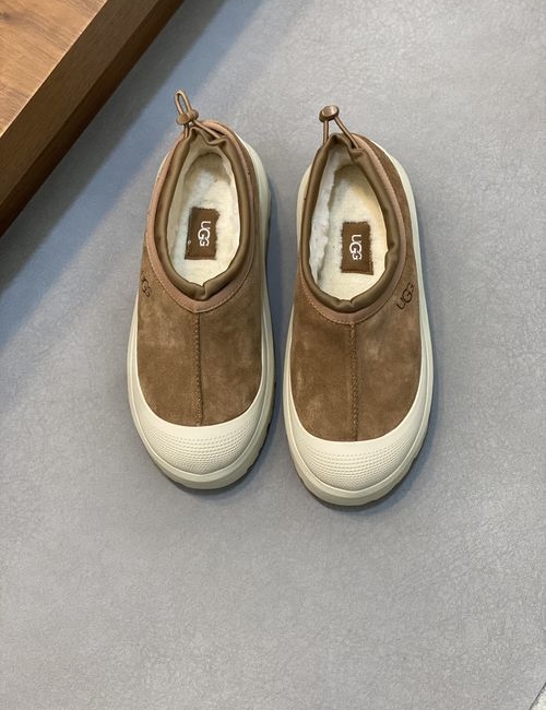 UGG Ugg Tasman Low-top Snow Boots