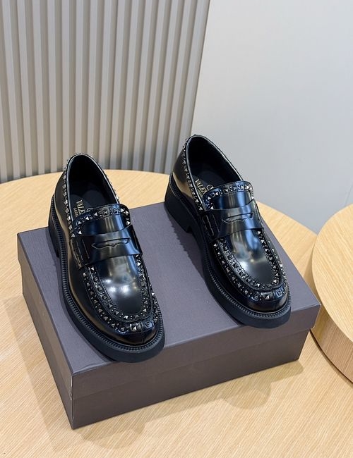 Valentino Gentleglam Mini Rivet Leather Derby Shoes