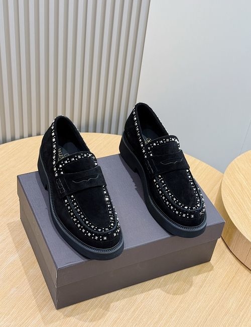 Valentino Gentleglam Mini Rivet Leather Derby Shoes