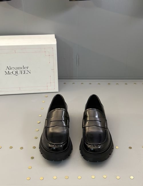 McQueen Brogue Thick Sole Durable Derby Shoes