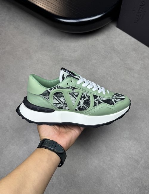 Valentino Pattern Casual Sneakers