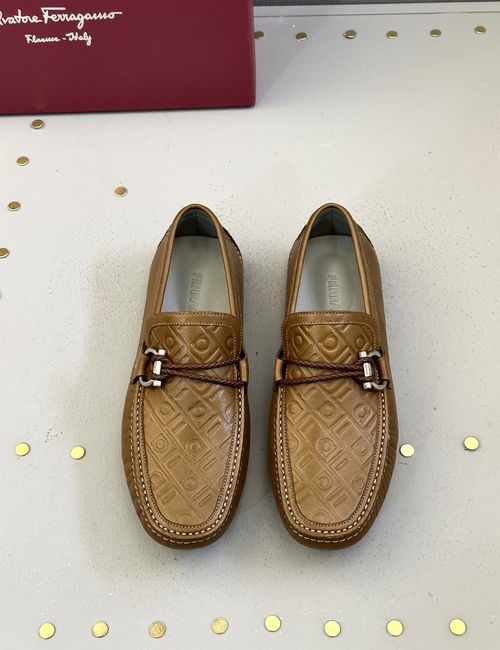 Ferragamo Gancini Buckle Leather Moccasins