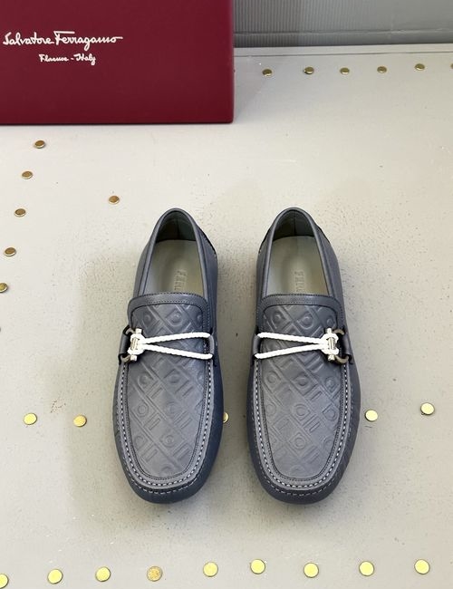Ferragamo Gancini Buckle Leather Moccasins