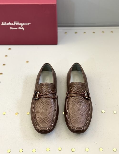 Ferragamo Gancini Buckle Leather Moccasins