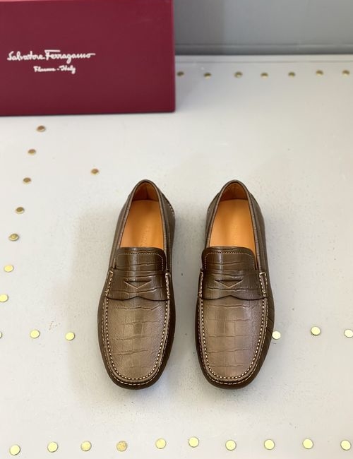 Ferragamo Gancini Buckle Leather Moccasins