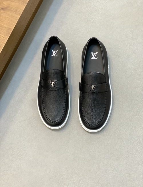 Louis Vuitton LV Branded Leather Casual Sneakers