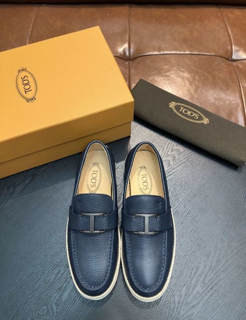 Tods Calfskin Loafers With Metal Logo Buckle