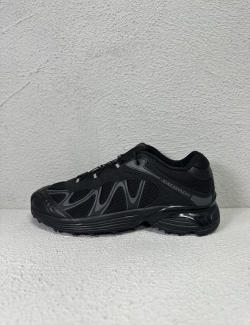 Salomon XT-Whisper Low-top Casual Running Shoes