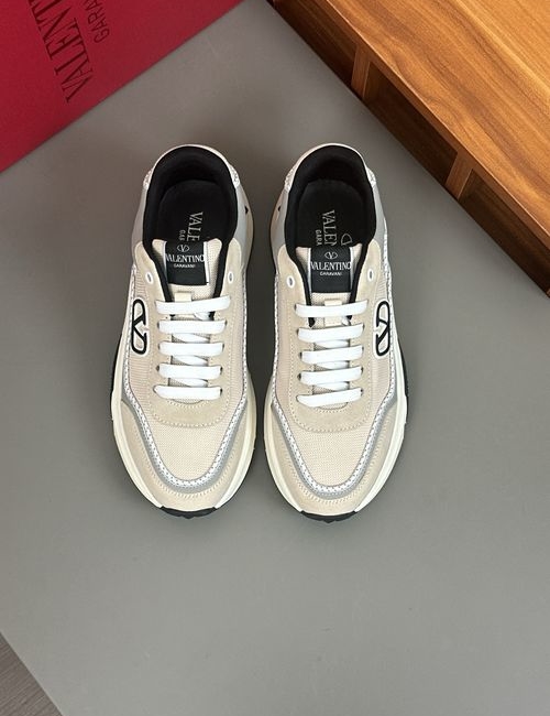 Valentino Calfskin Breathable Casual Sneakers