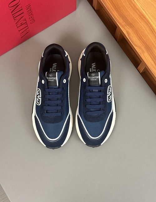 Valentino Calfskin Breathable Casual Sneakers