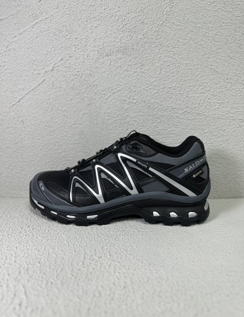 Salomon Xt-Quest GTX Low-top Hiking Shoes