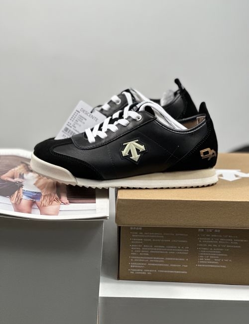 Descente Sport Style Chron Casual Leather Shoes