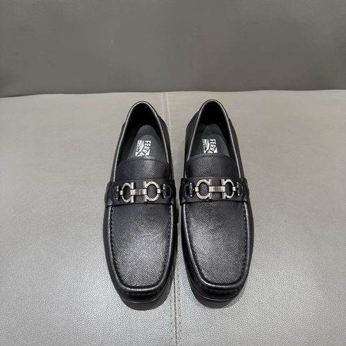 Ferragamo Classic Moccasin With Graphite Gancini Buckle